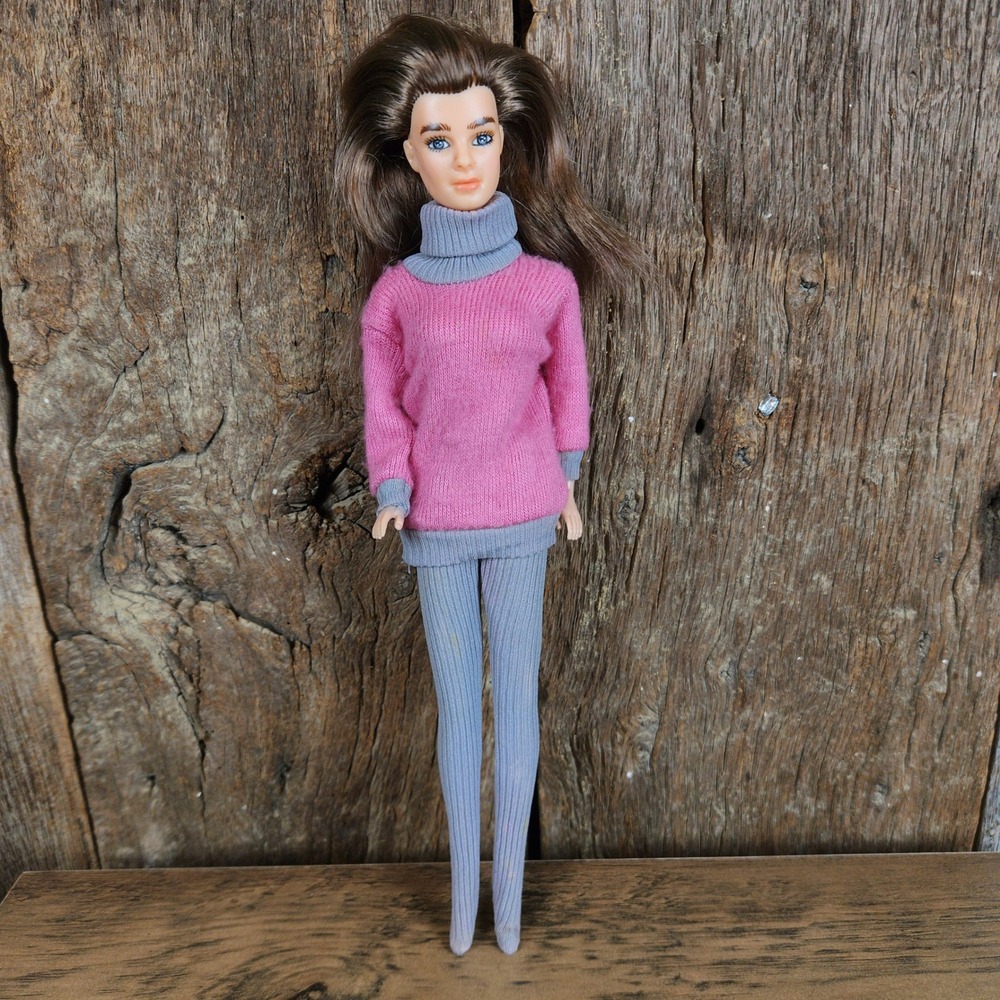 Vintage 1982 Brooke Shields Doll LJN World's Most Glamorous Teenage Doll Sweater